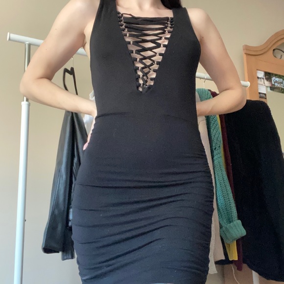 Deep V corset Little Black Dress - Picture 2 of 8